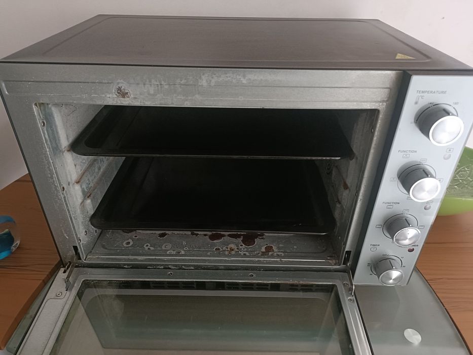 Forno elétrico usado