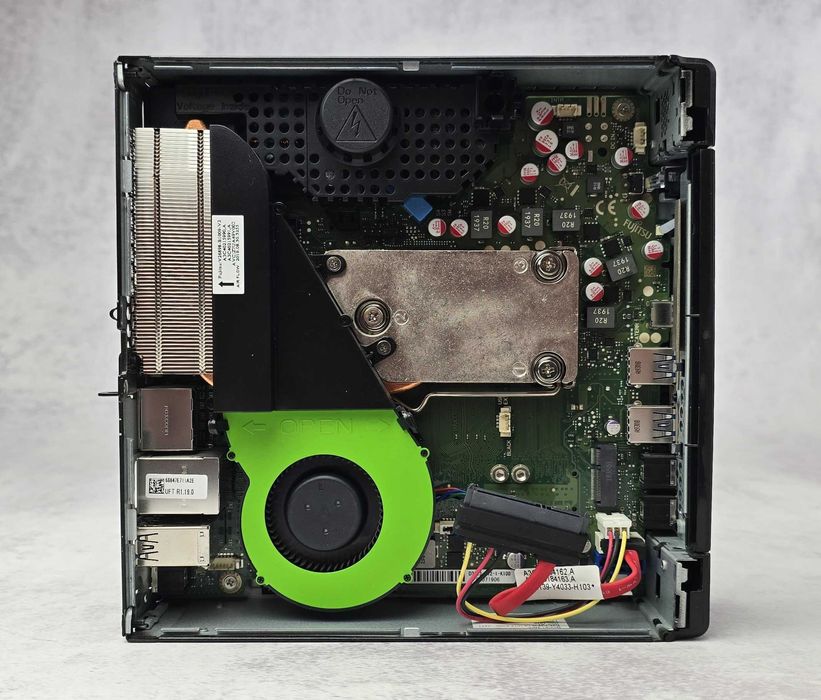 Комп'ютери Fujitsu Esprimo Q958 Mini i3-8100 8/128Gb Гарантія 12 міс
