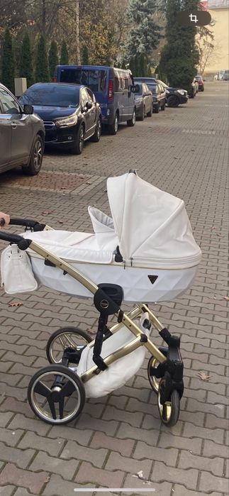 Продам Коляску 2 в 1 Junama Diamond