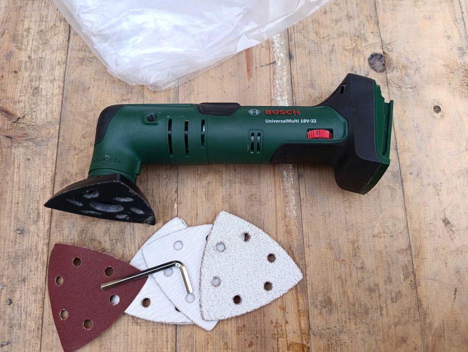Bosch UNIVERSALMULTI 18V-32 narzędzie wielofunkcyjne na aku 18V BODY