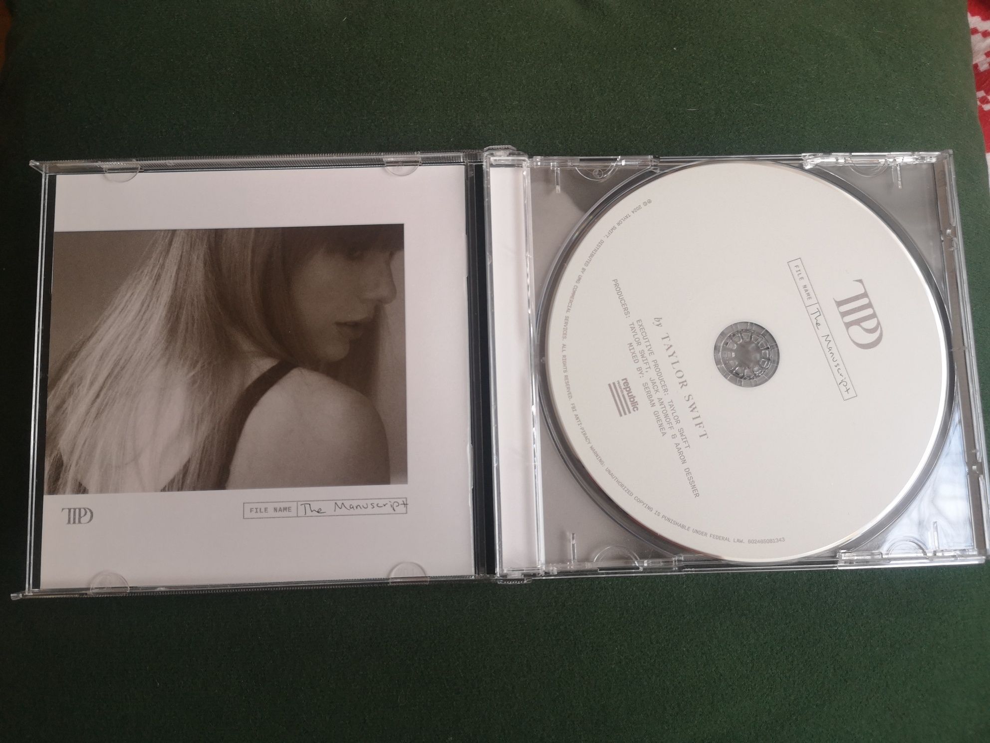 Taylor Swift The tortured poets department cd