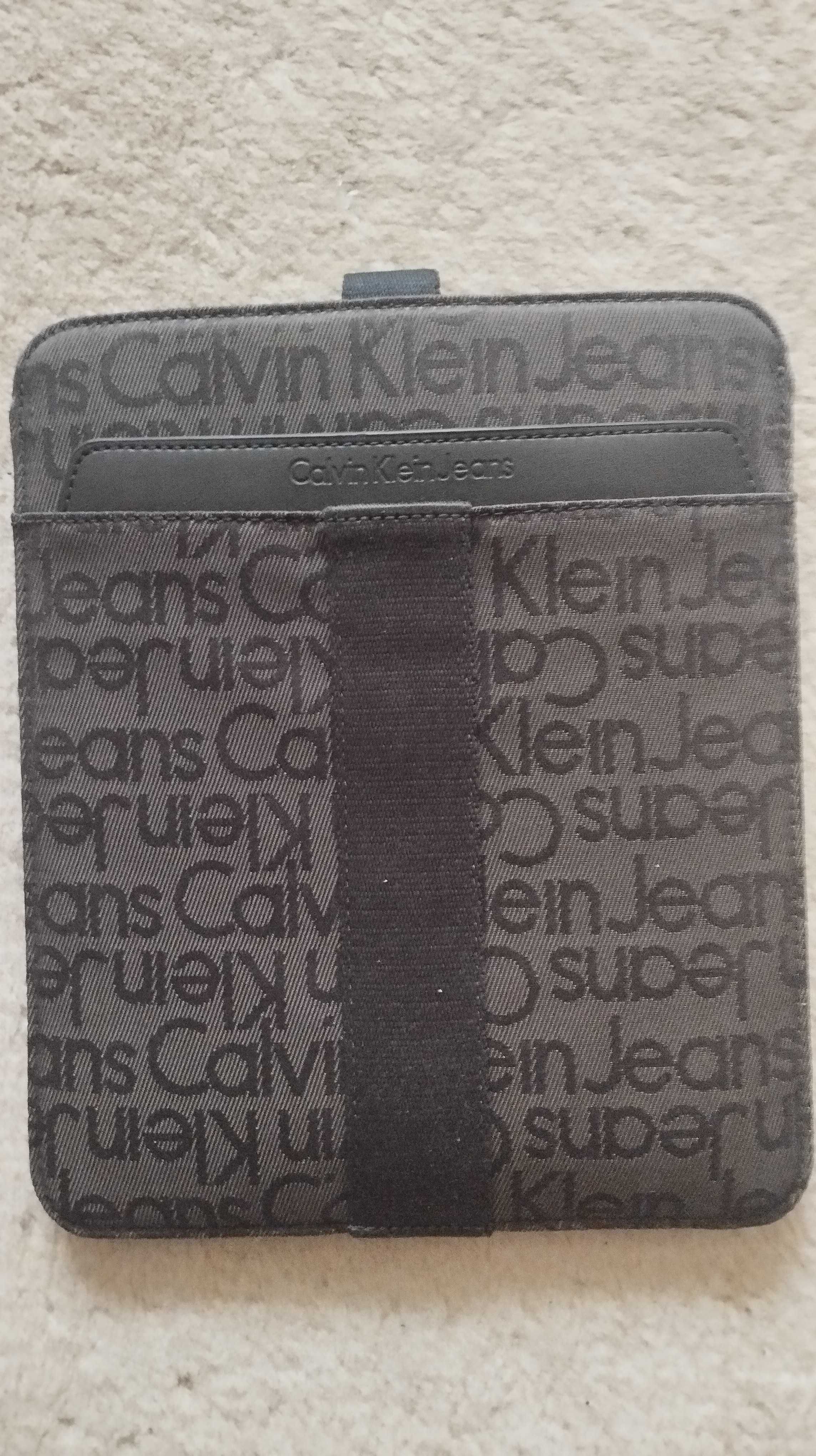 Etui Tablet Calvin Klein