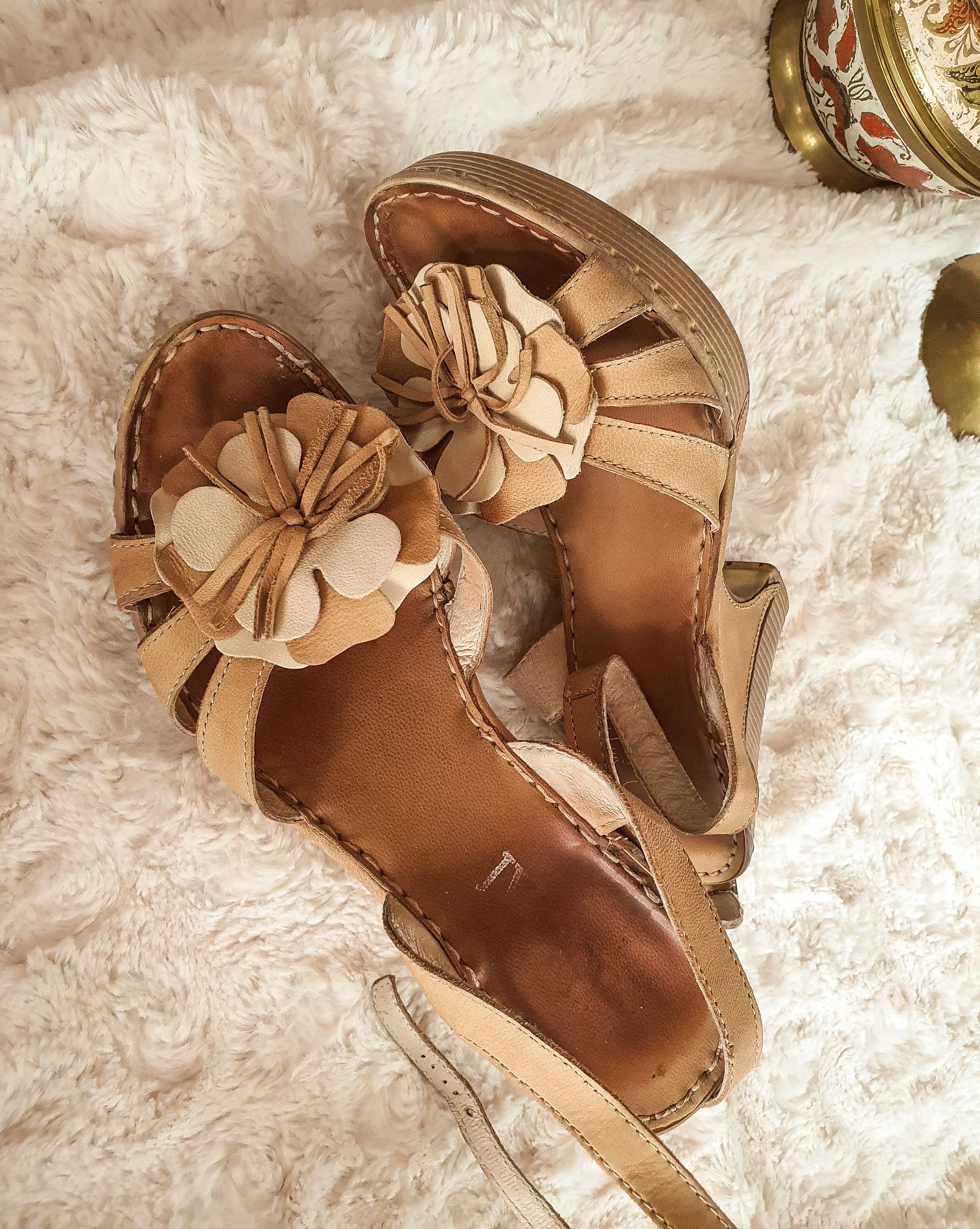 Buty na obcasie brązowe vintage