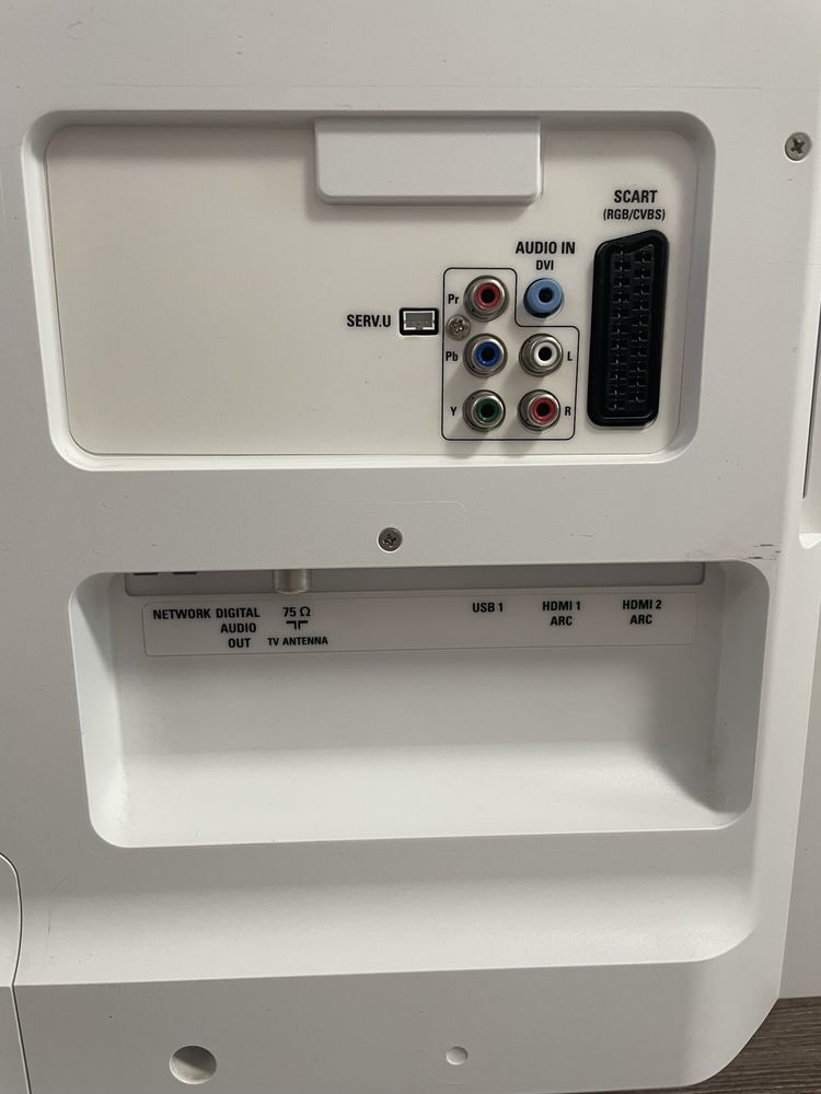 Телевізор Philips 32PFT6500/12