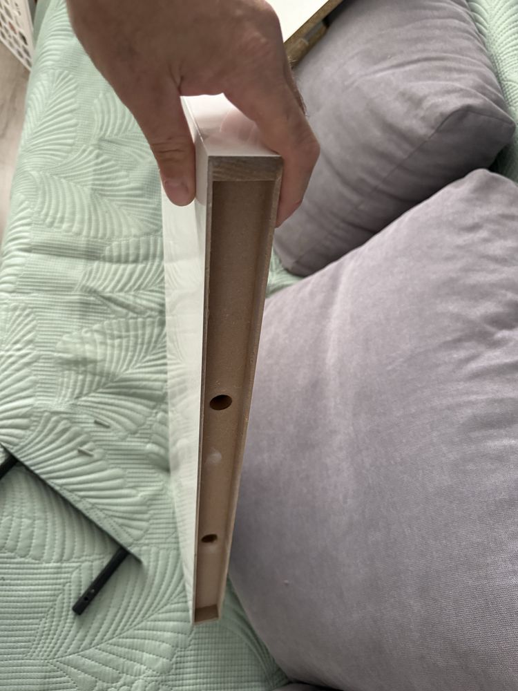 Połka z ukrytym montazem  60 cm