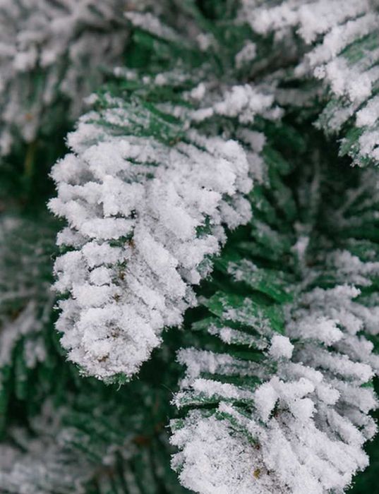 Mała choinka sztuczna 60 cm ze śniegiem  dekoracja świąteczna