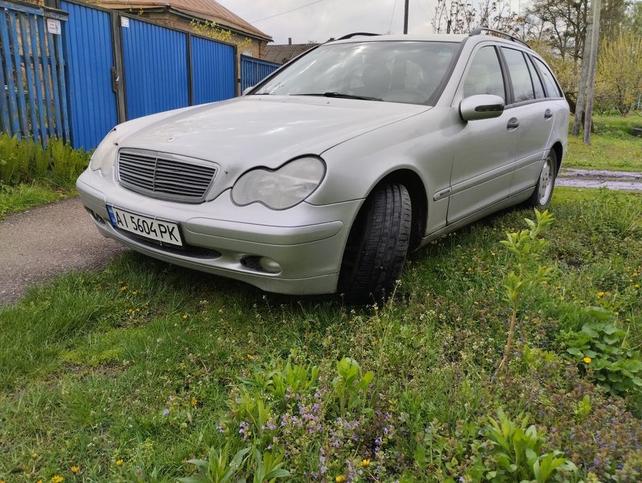 Продам Мерседес С 220