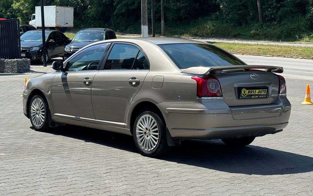 Toyota Avensis 2006