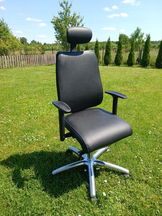 .Крісла шкіряні офісні/комп'ютерні Martela  (Італія)