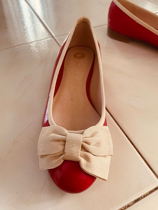 Sabrinas Vermelhas com laço