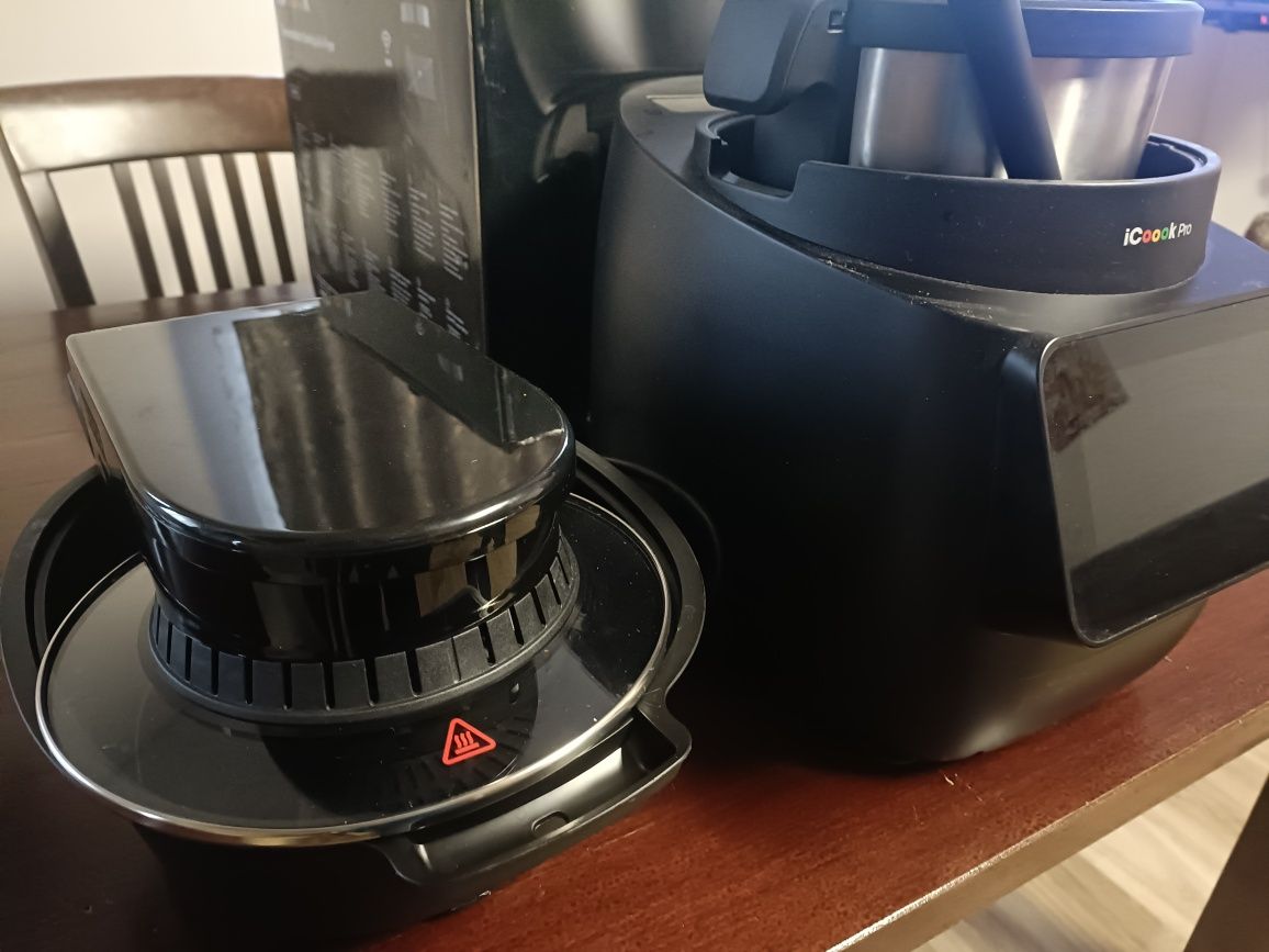 ICOOKPRO termorobot z funkcją Air Fryer