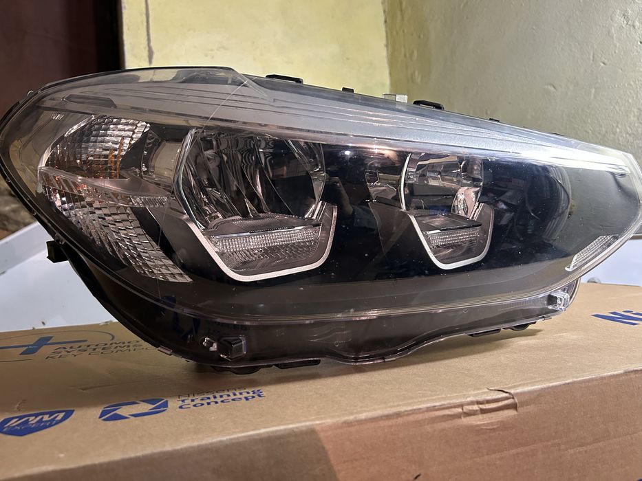 Фара BMW X3 G01 2018 p