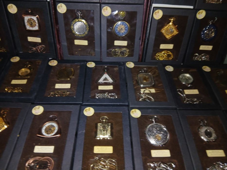 Coleção Relógios de bolso a corda novos 500 €