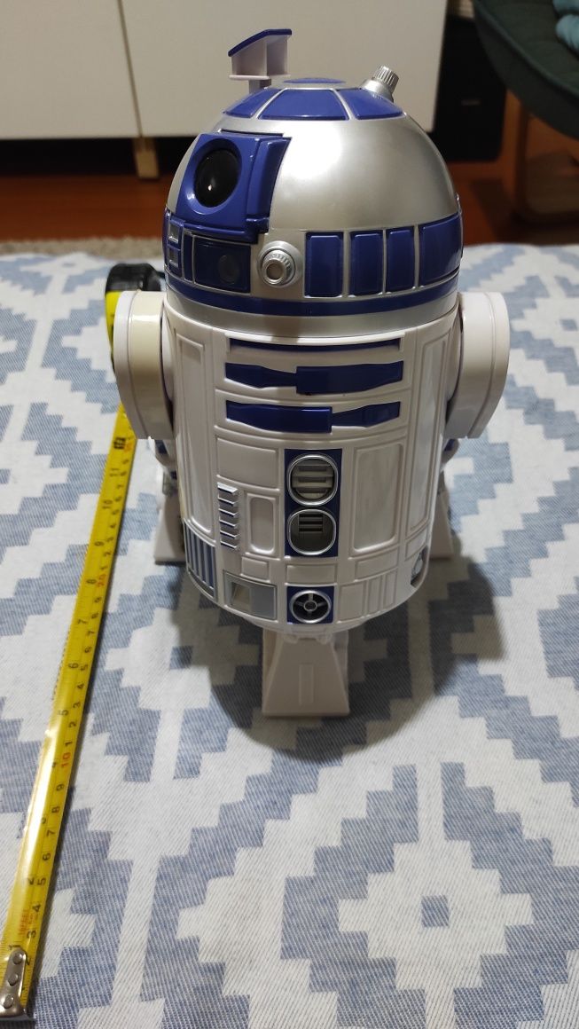 R2-D2 com cerca de 30cm Disney Star Wars