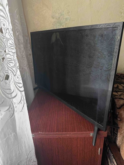 Телевизор 32" Toshiba 32S2855EC