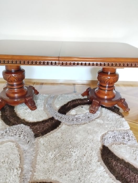 Продам малайзійський стіл