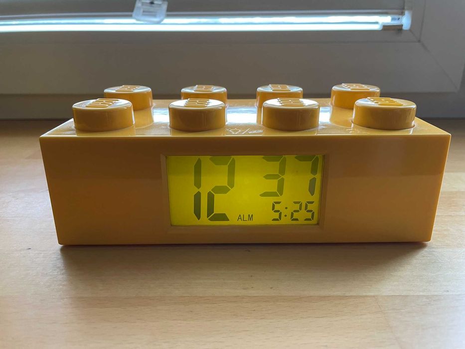 LEGO budzik żółty