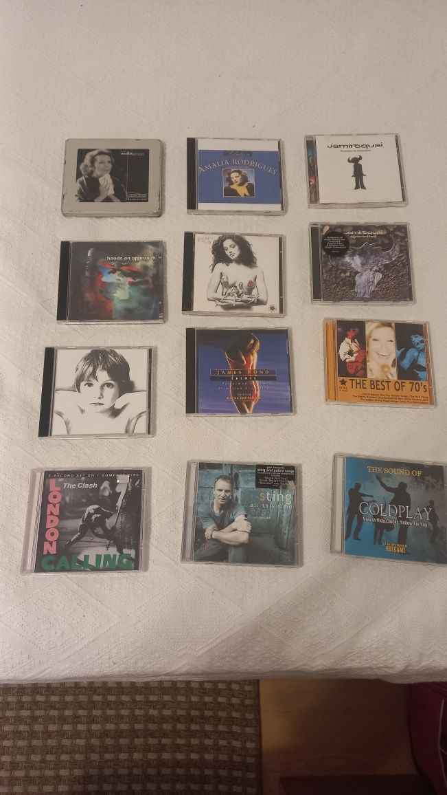 Vários CDs de música