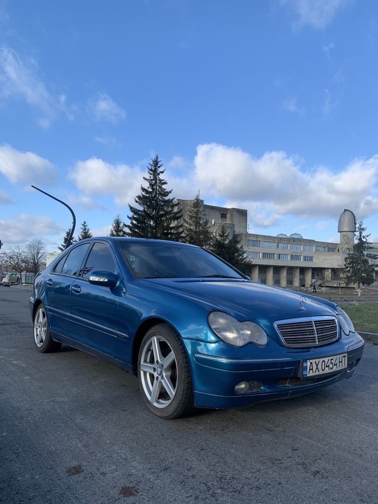 Продам мерседес w203