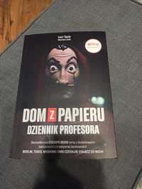 Dom z papieru dziennik profesora