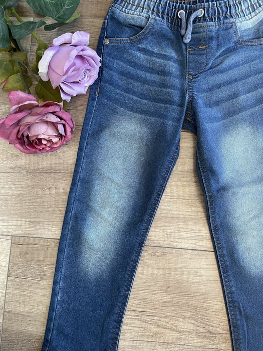 Spodnie dla chłopca chłopięce jeansowe jeansy 104 cm little kids