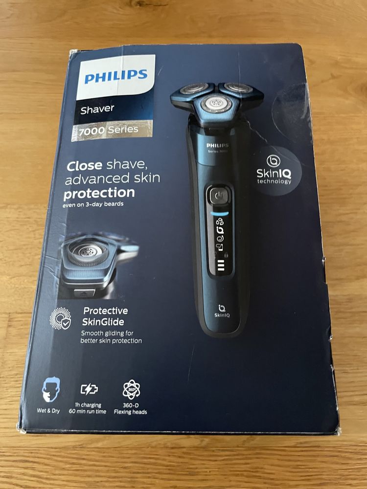 Philips series 7000