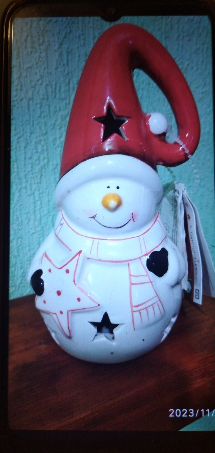 Статуэтка  Снеговика  с подсветкой "ночничек"