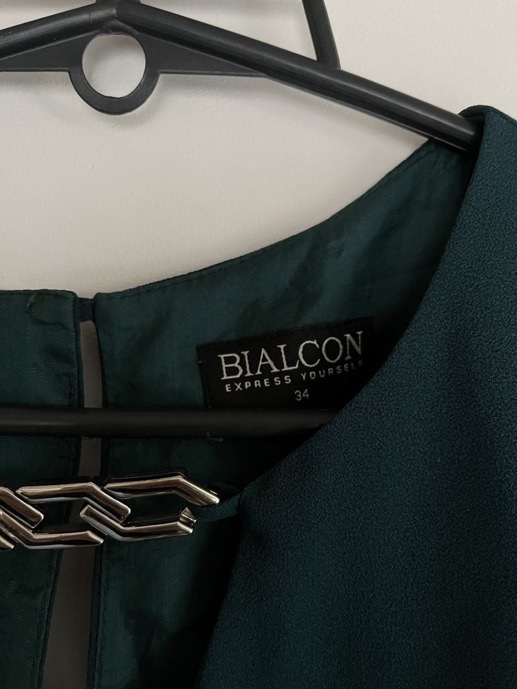 Piękna elegancka sukienka butelkowa zieleń Bialcon rozmiar 34