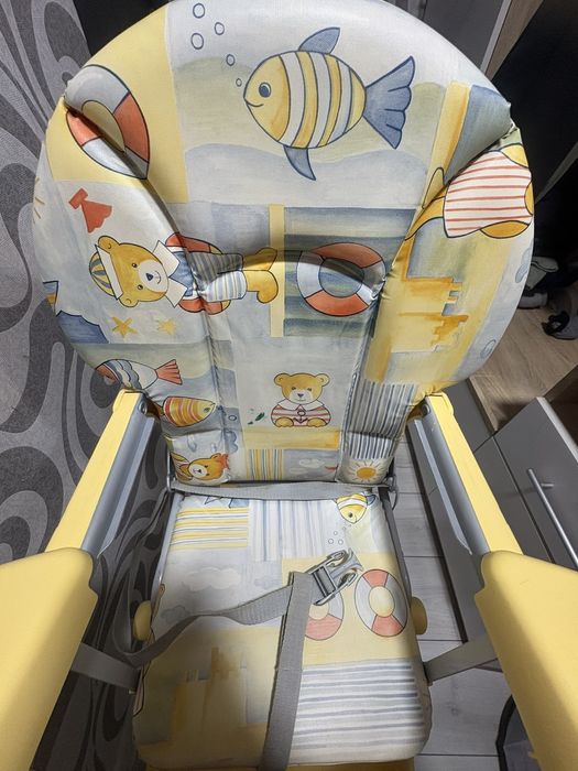 Дитяче годувальне крісло