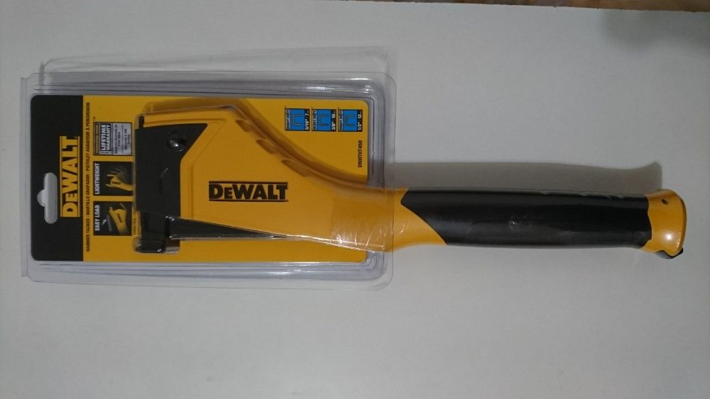 Ударный степлер Dewalt DWHTHT450