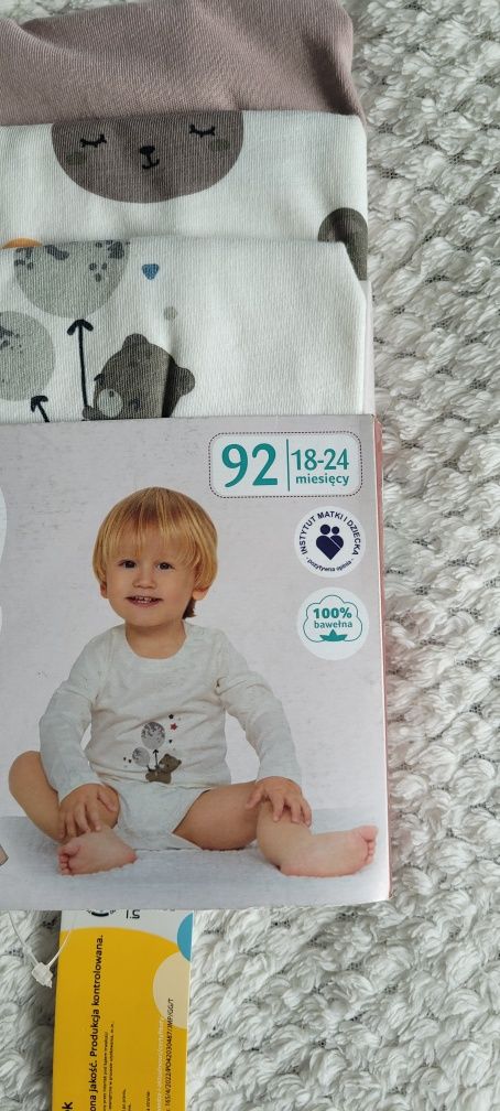 Body dziecięce 92