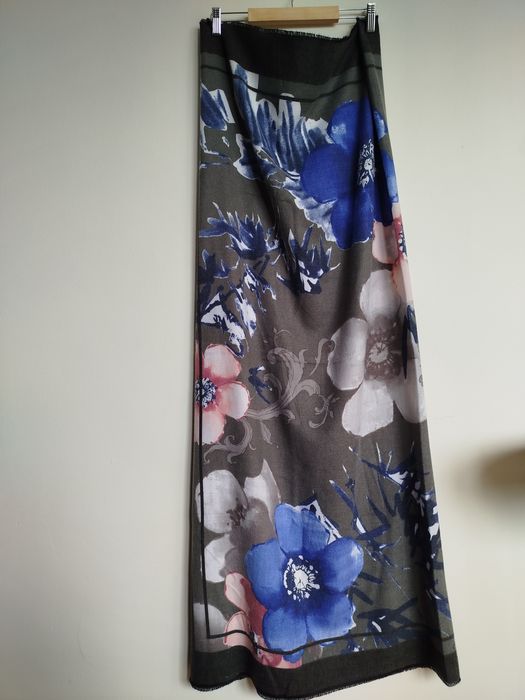 Duża chusta 130x130 wiskoza z wełną