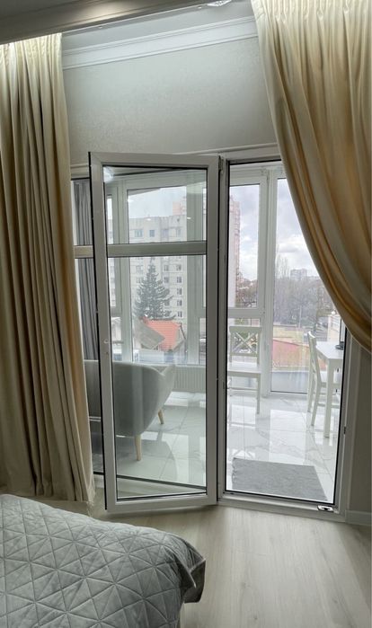 СДАМ квартиру с евроремонтом, ЖК море