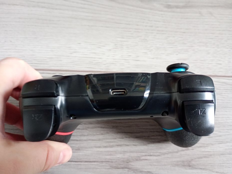 Pad Battletron Nintendo Switch kontroler bezprzewodowy