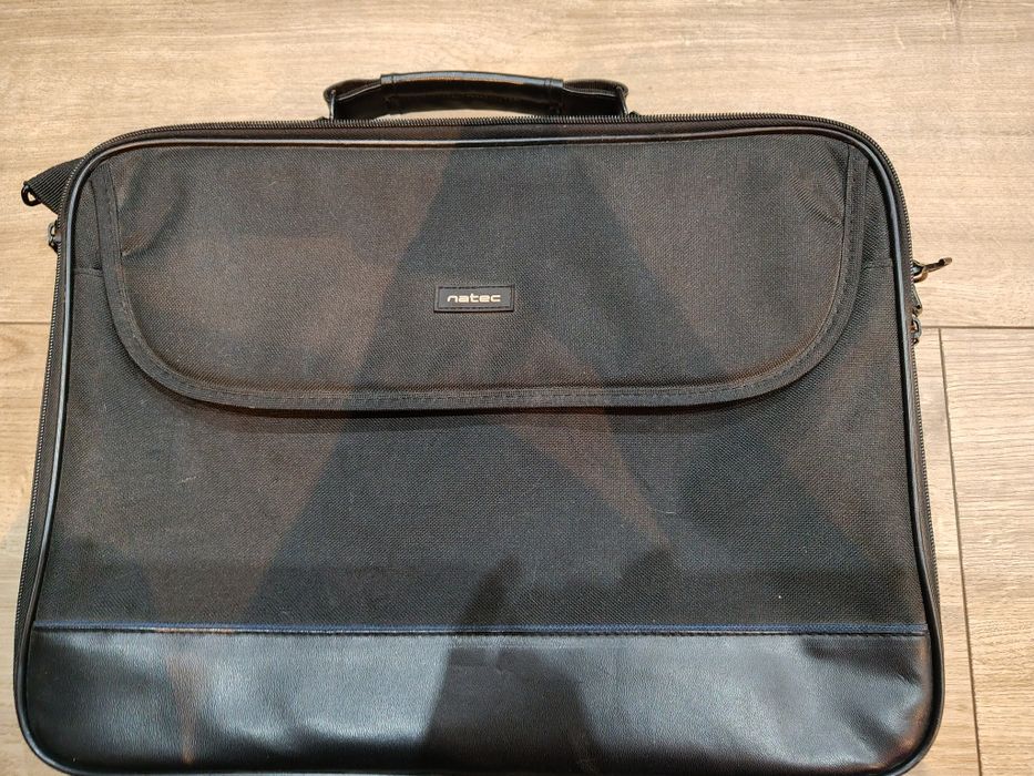 Torba na laptop czarna