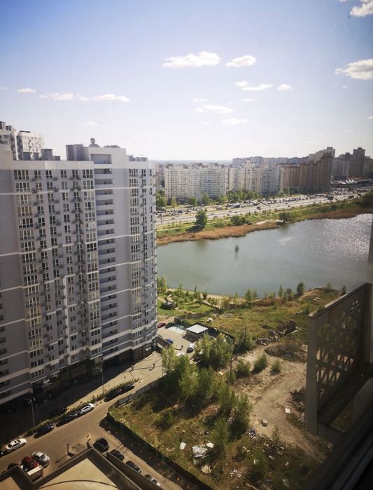 Продам 3к квартиру 84м2, ЖК Лебединий, 3 буд