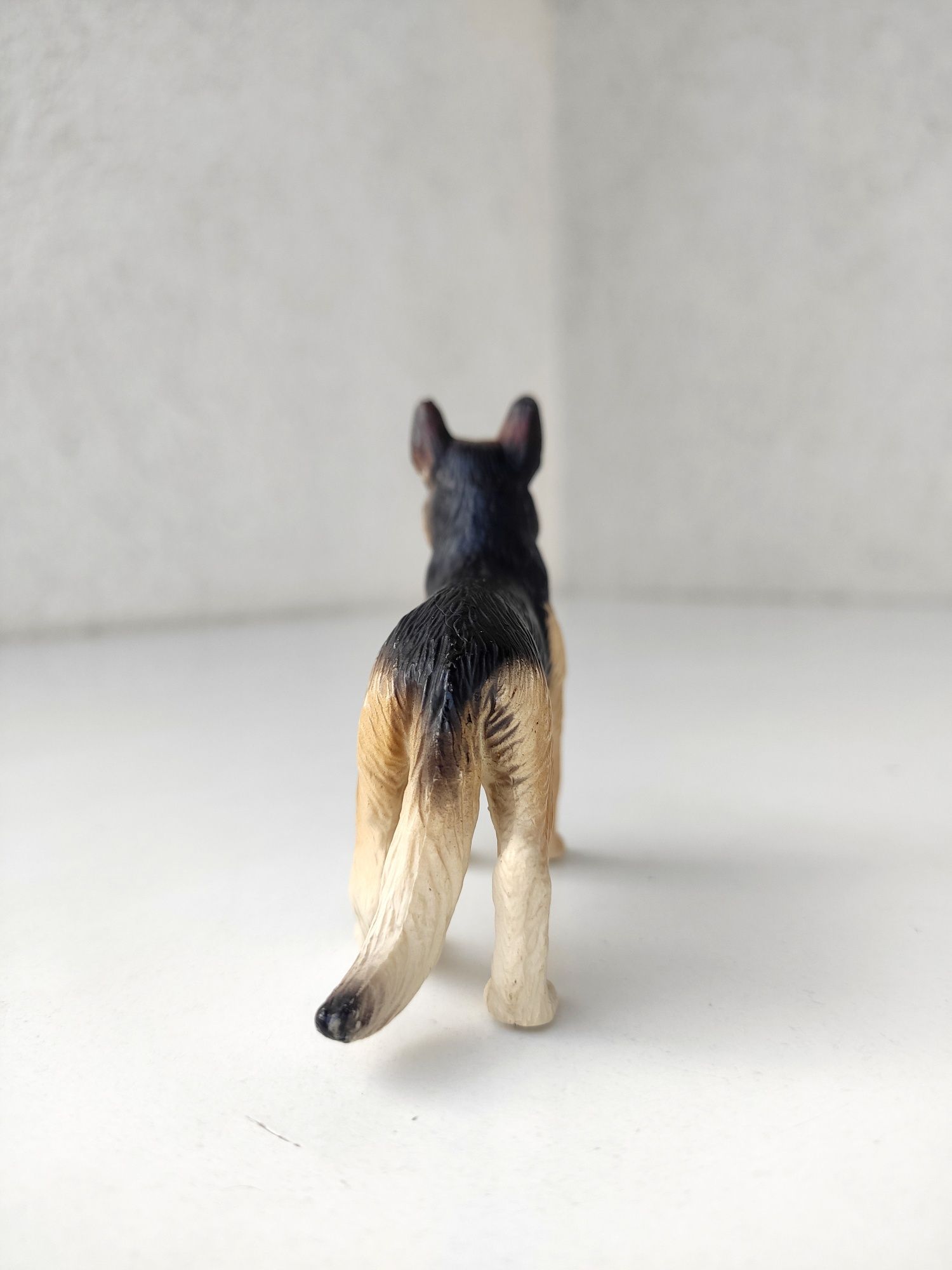 Schleich owczarek niemiecki 2003.