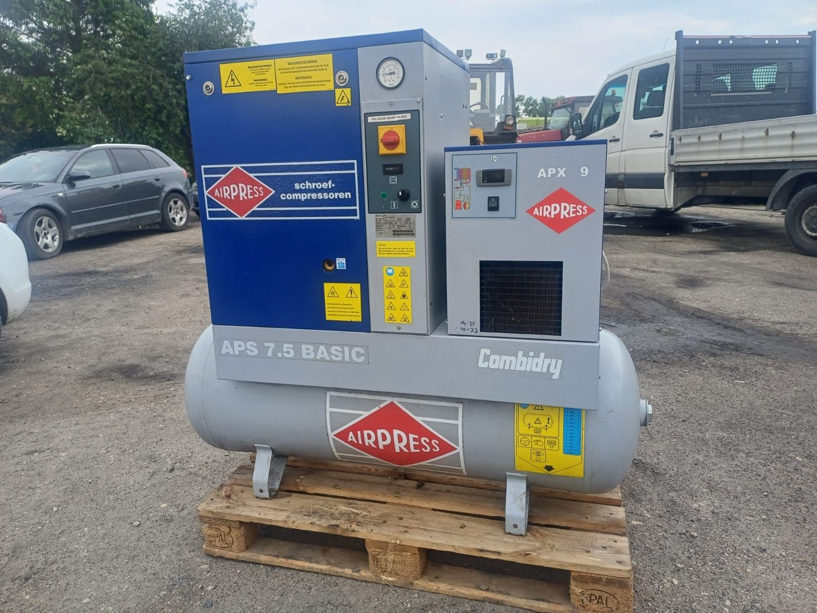 Sprężarka Kompresor  Śrubowa Airpress APS 7.5 Basic 2016R