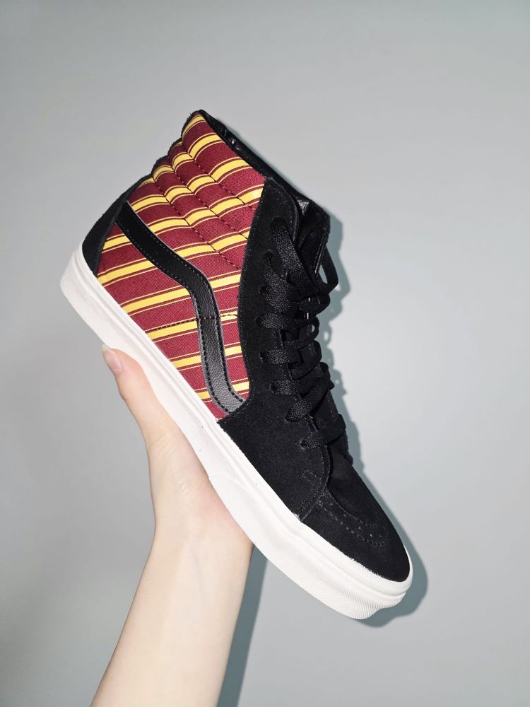 VANS x Harry Potter Gryffindor Sk8-Hi