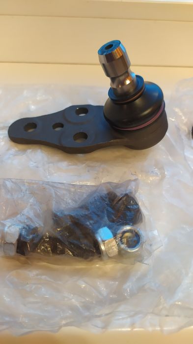 Шаровые опоры Шевроле Лачетти