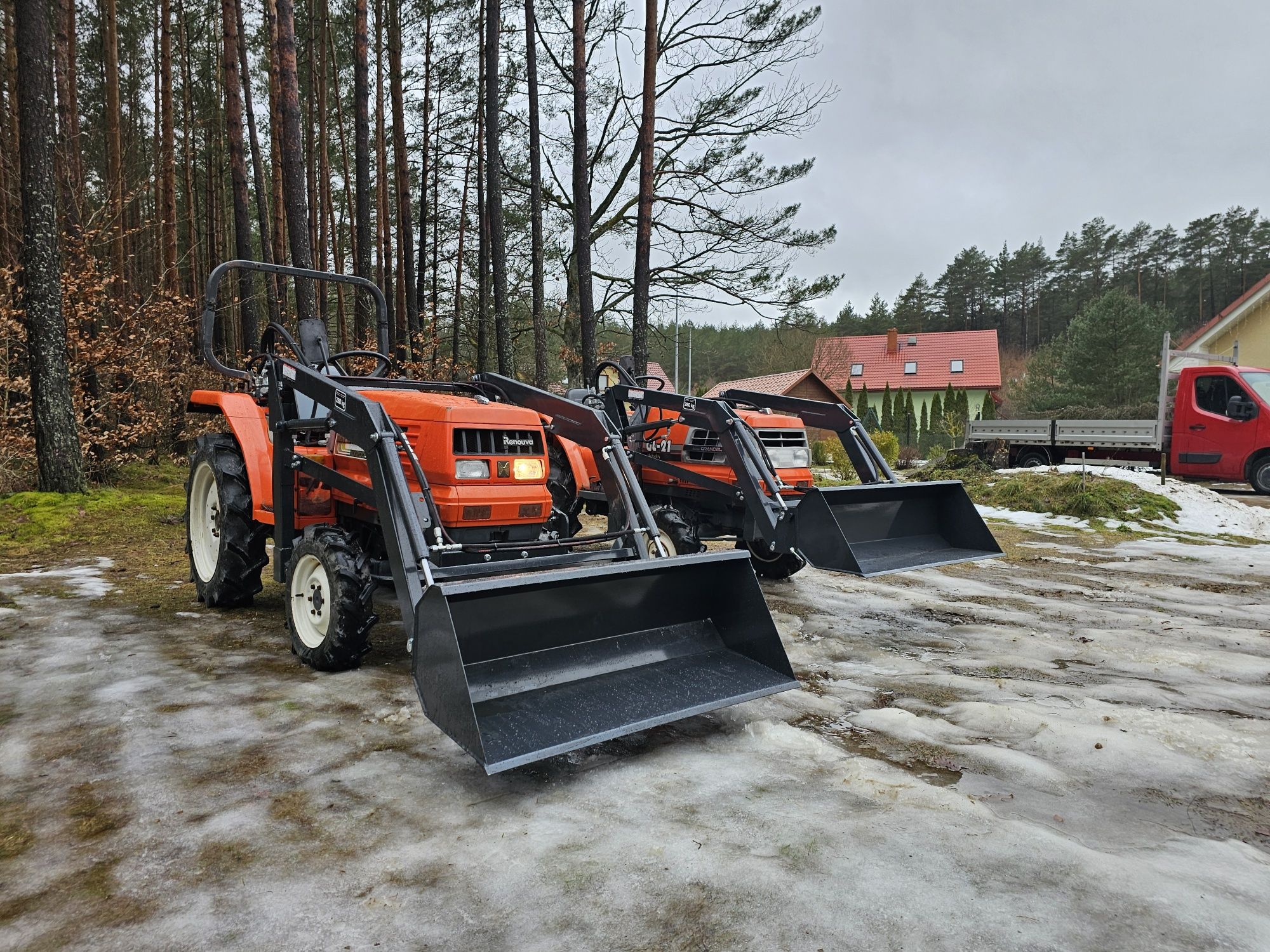 Traktor Traktorek ogrodowy Kubota GL 21 Hinomoto NX 200