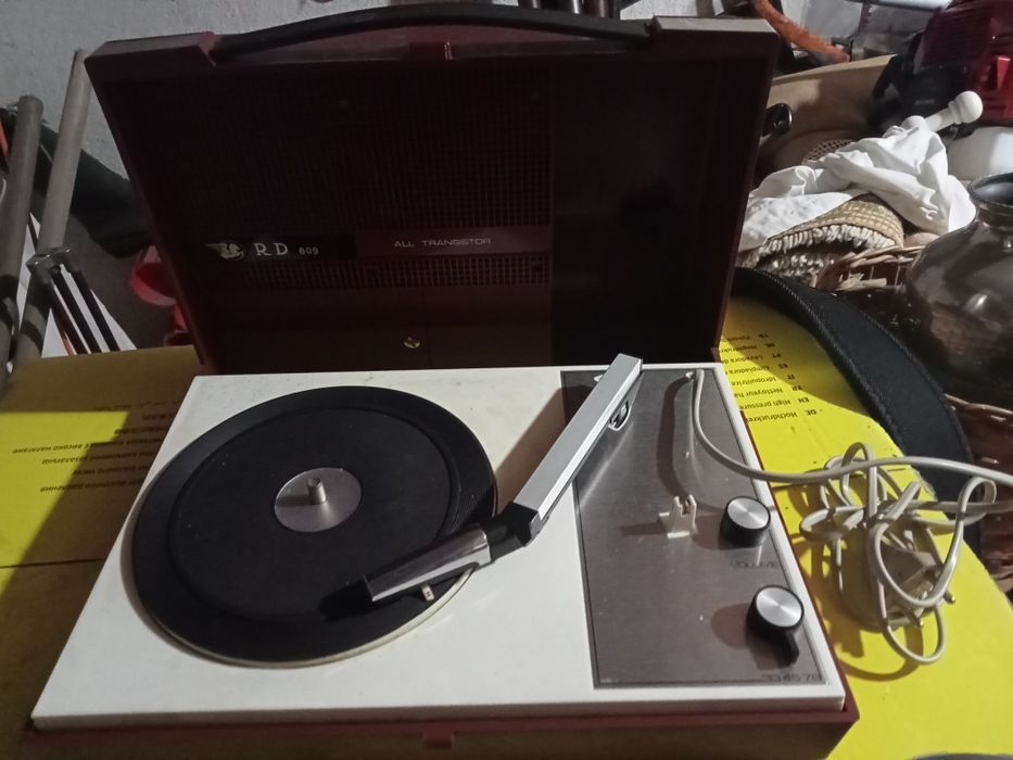 Curso de francês com gira discos