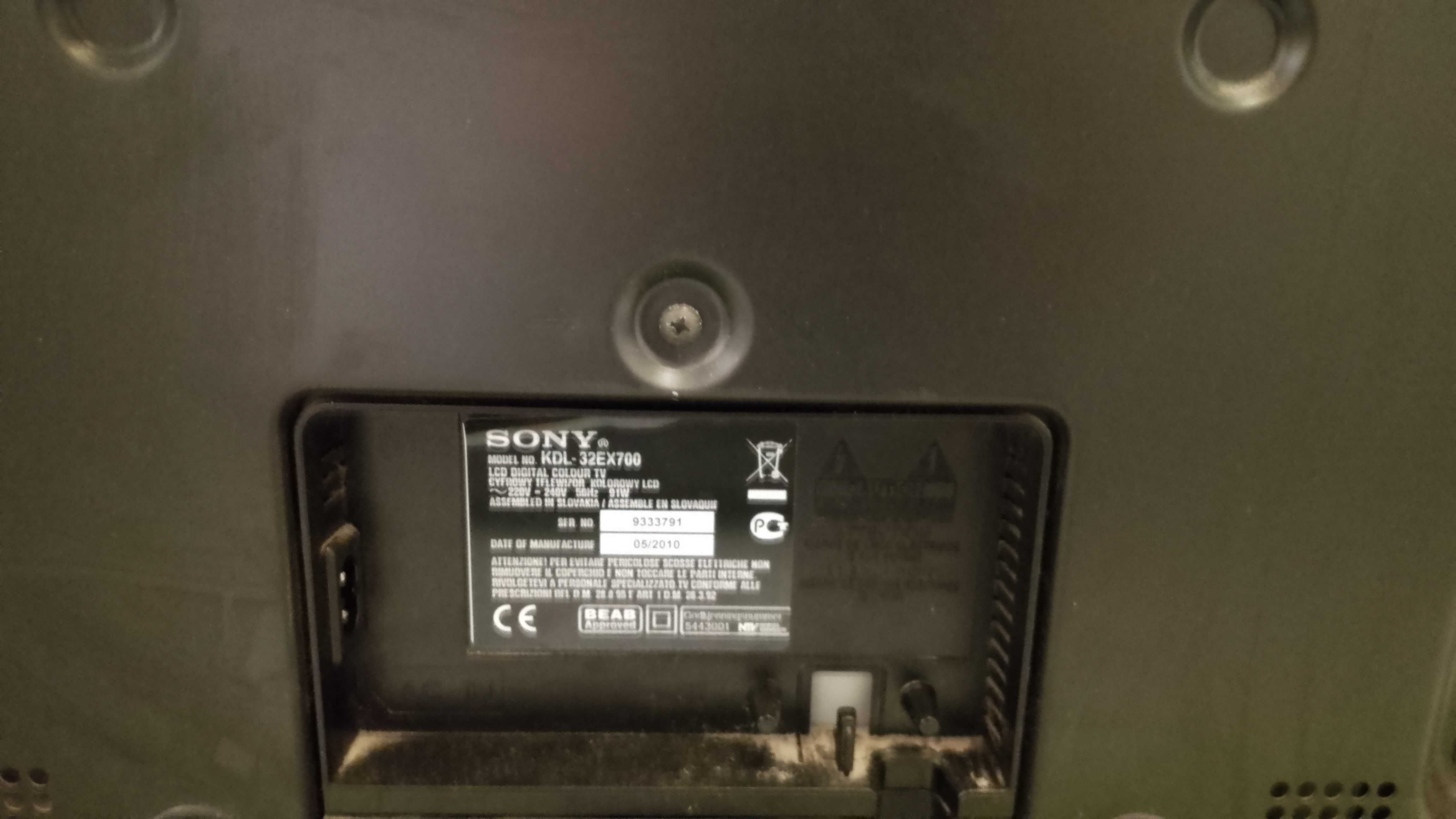 SONY KDL-32EX700     TV