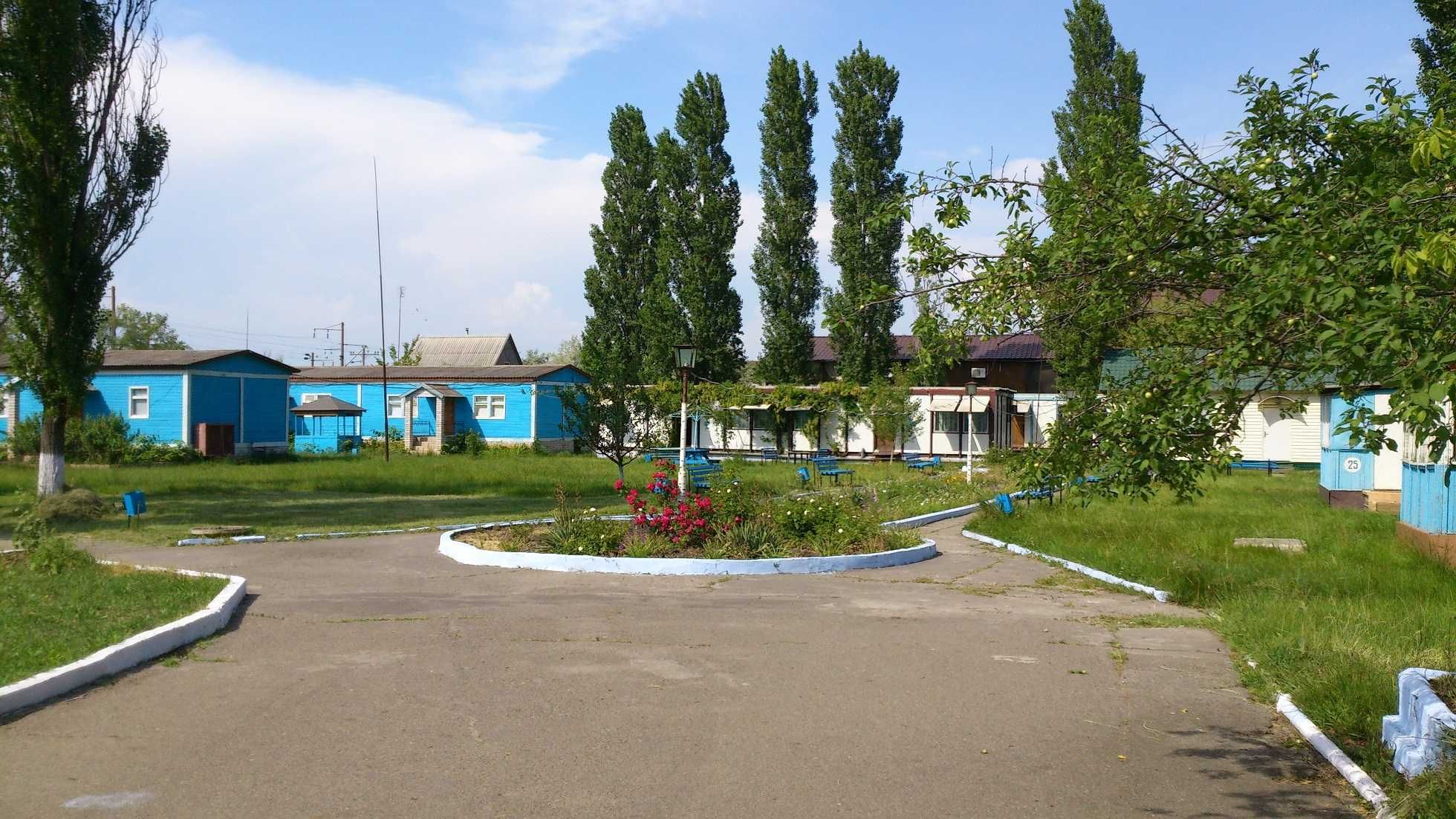 Відпочинок в Кароліно -Бугаз ! Номери   з усіма зручностями.
