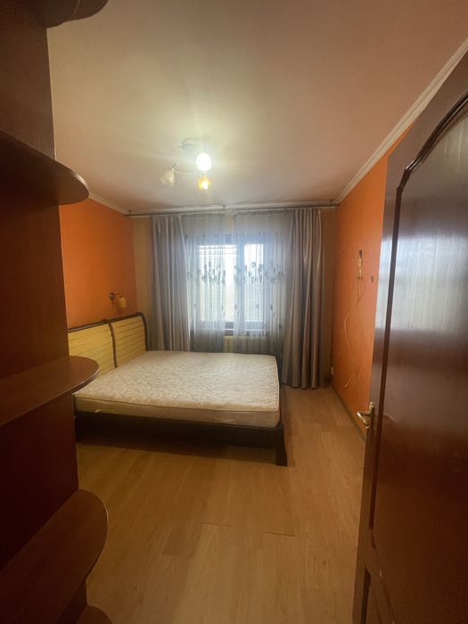 Продам 2х кім.кв. в р-ні Червоного Мосту