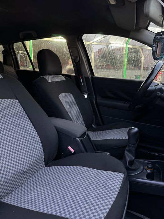 Renault Megane || 2004 1.5 dci