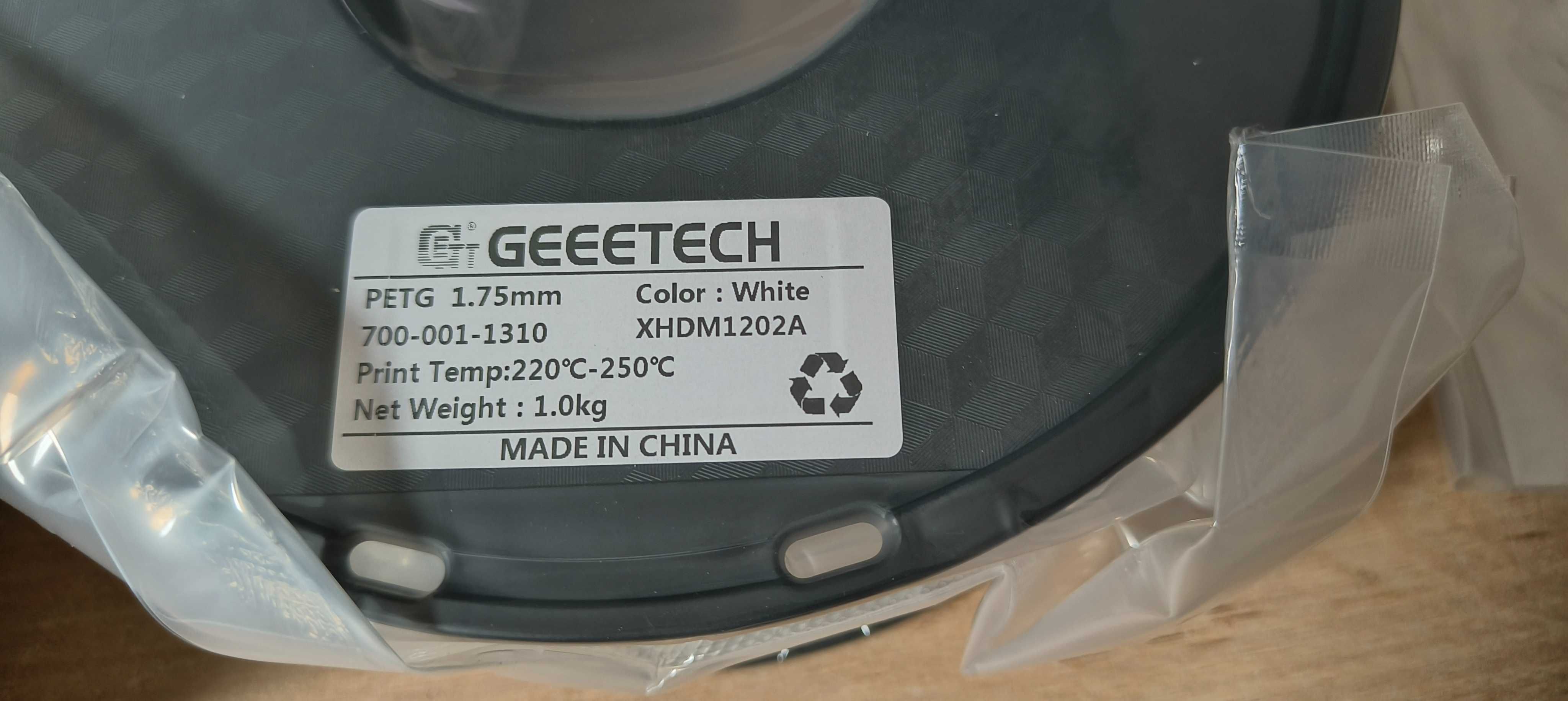 Filament geeetech PETG 1kg biały
