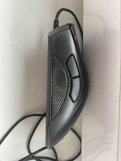 Мишка razer deathadder essential