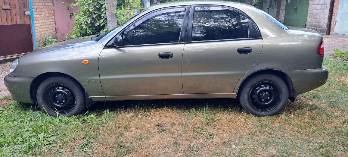 Продам дейво сенс 1.3 2004 г.в.