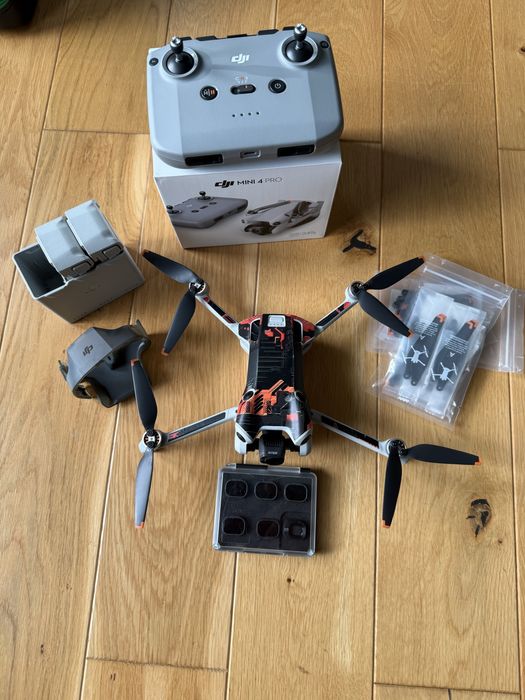 Dji Mini 4 Pro fly More Combo